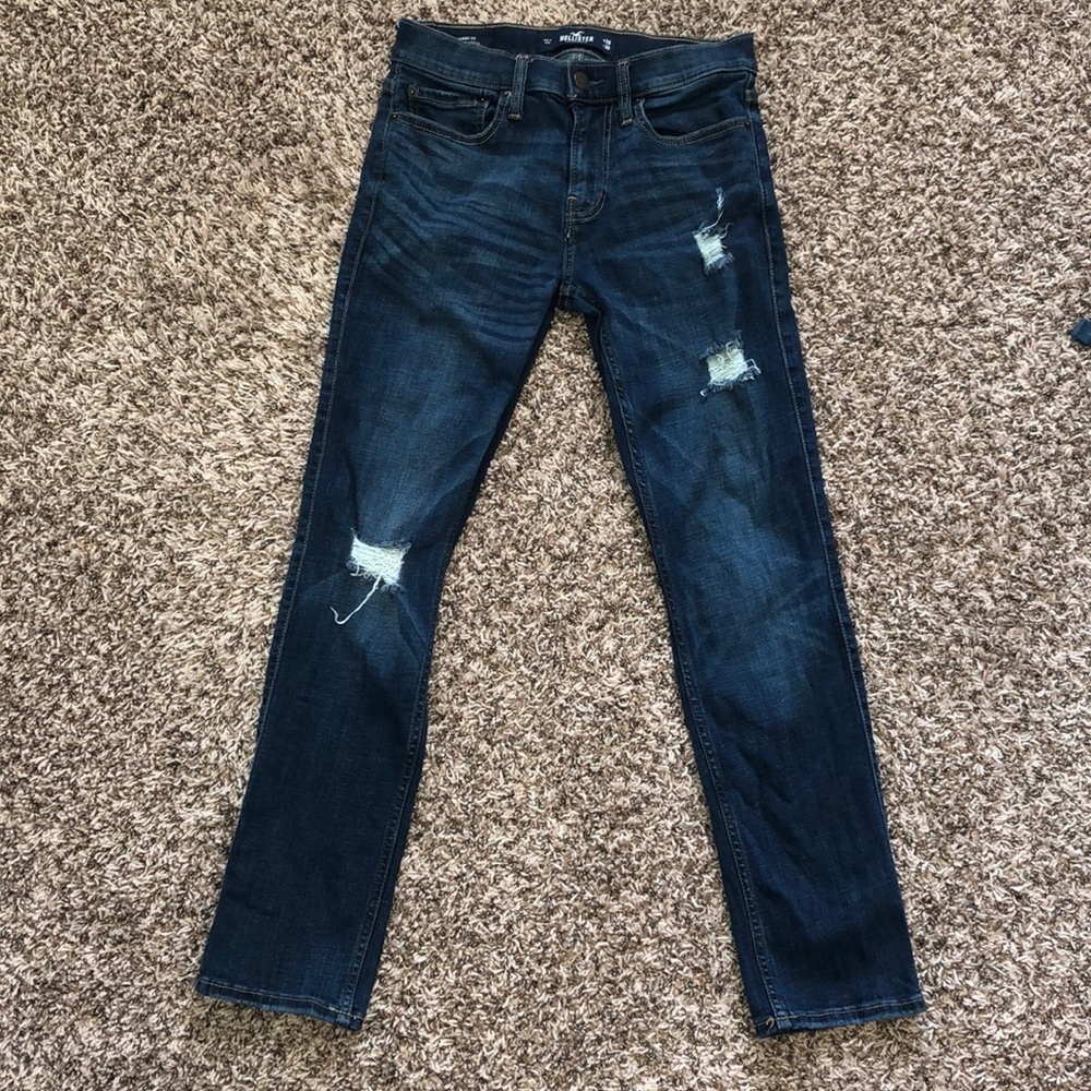 EUC hollister men’s skinny jeans